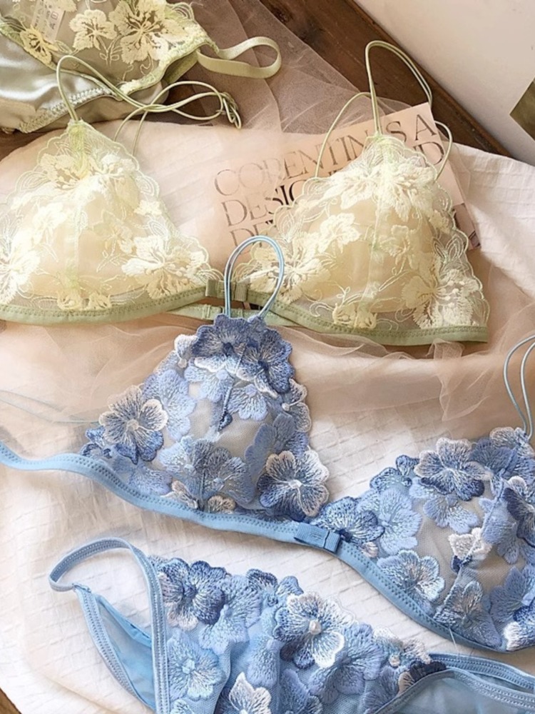 Embroidery In Australia - ชุดชั้นในลูกไม้สไตล์ฝรั่งเศส ชุดบราลูกไม้ปักลายตาข่ายแบบไร้โครงทรงสามเหลี่ยม บราเล็ตต์แบบเรโทรบางเบา เซ็กซี่ สบายๆ ยี่ห้อ