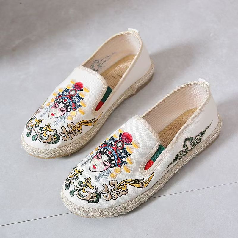 รองเท้าผู้หญิงพื้นเรียบปักลายผ - Embroidery Style บทวิจารณ์และราคา