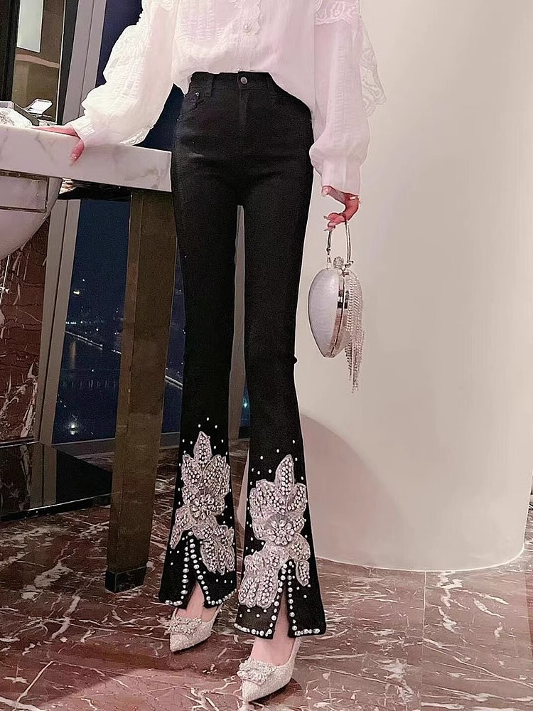 ผู้หญิงสูงเอวกางเกงยีนส์ดอกไม้ - Embroidery Jeans Sakura บทวิจารณ์และราคา