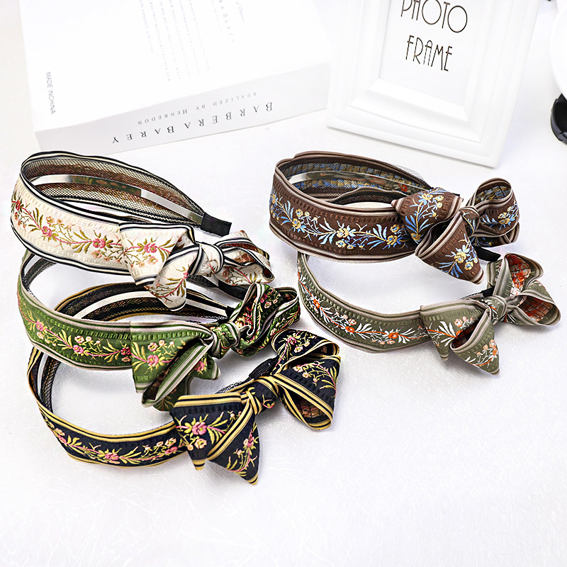 ประณีต Retro พิมพ์เย็บปักถักร้ - Embroidery Knot บทวิจารณ์และราคา