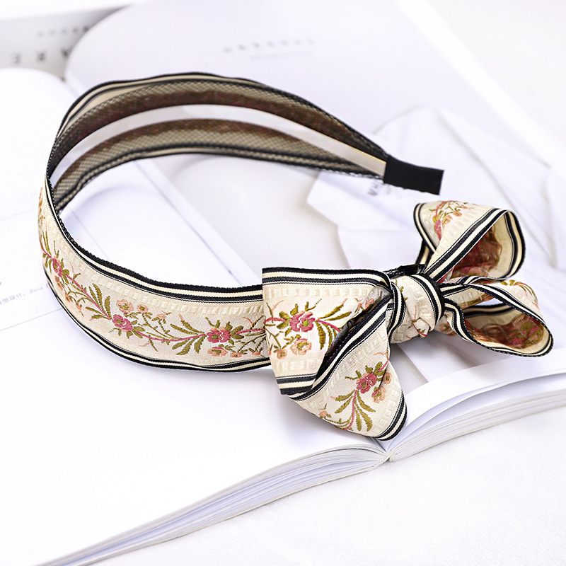 ประณีต Retro พิมพ์เย็บปักถักร้ - Embroidery Knot บทวิจารณ์และราคา