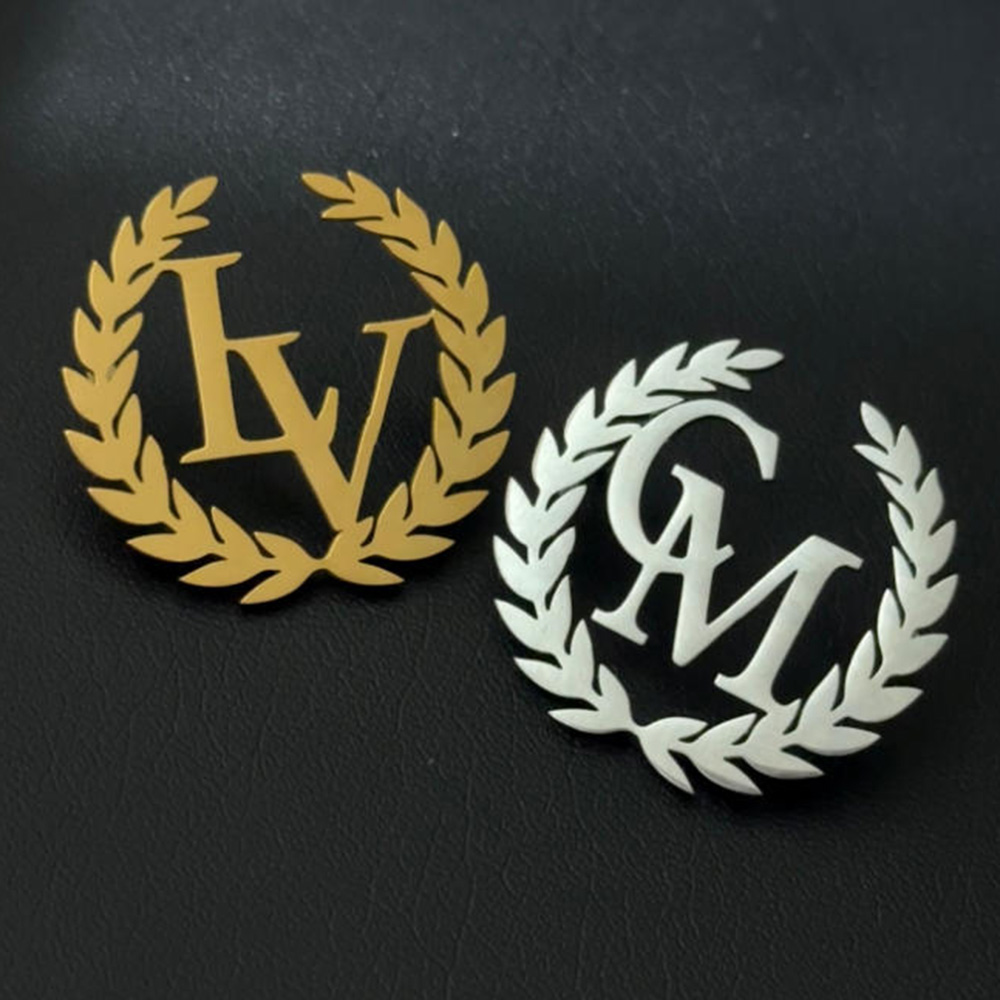 เข็มกลัดแบบกำหนดเอง, เข็มกลัดร - Embroidery Initials บทวิจารณ์และราคา