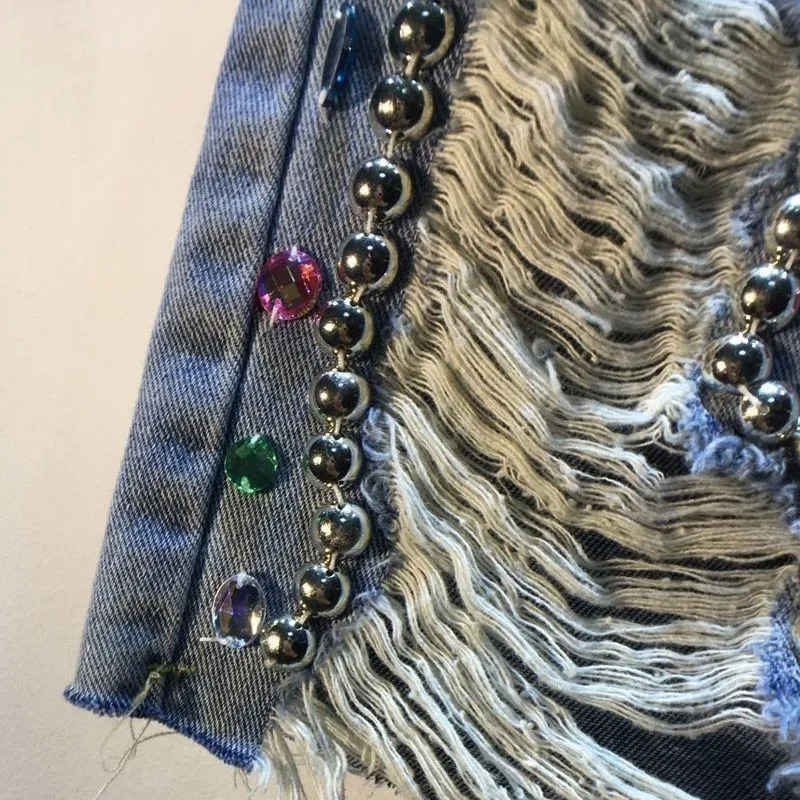 กางเกงยีนส์ขาสั้นเอวสูงทรงตรง  - Embroidery Jeans Sakura บทวิจารณ์และราคา